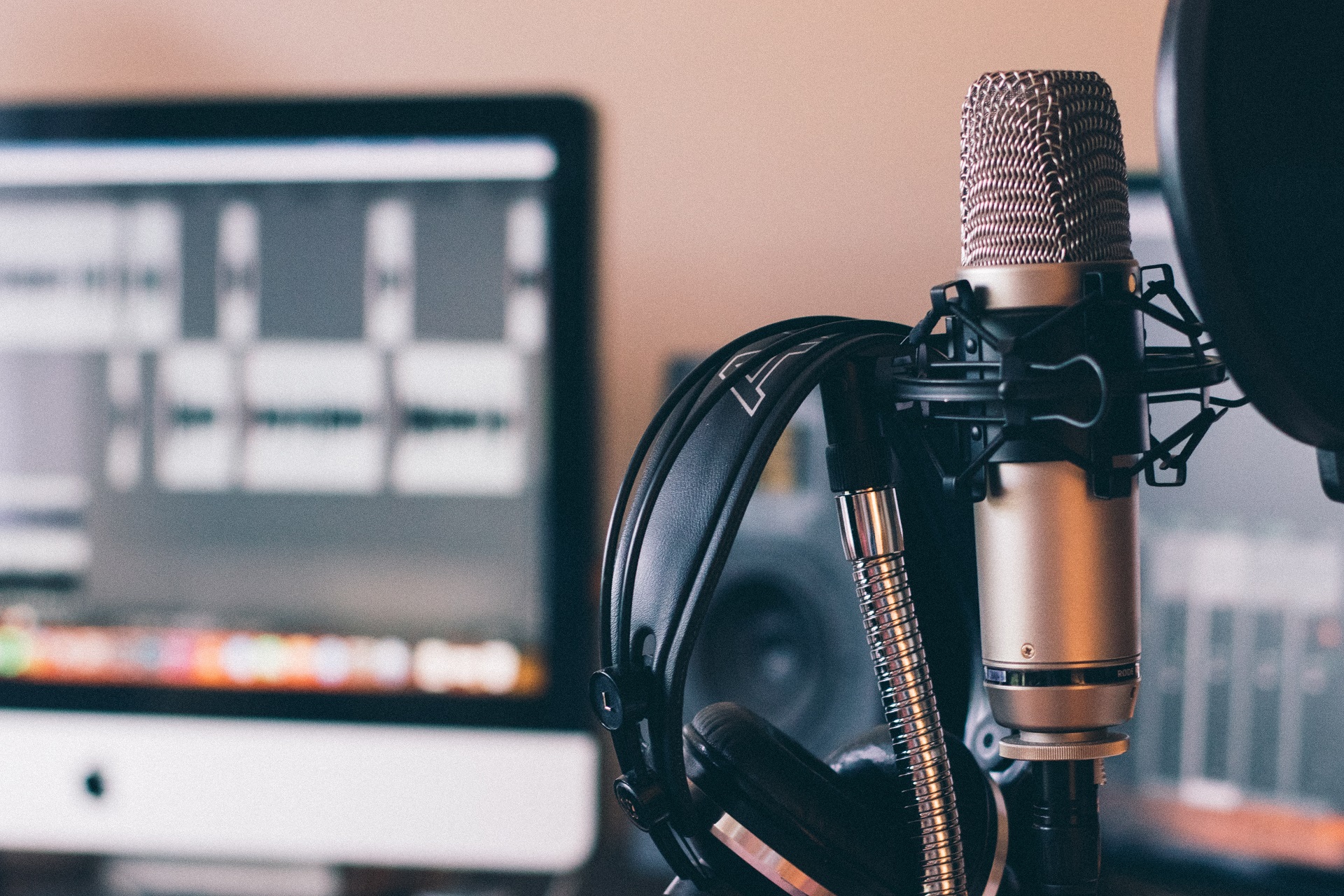 Podcasts | Pushing the limits of communication technology | MCS